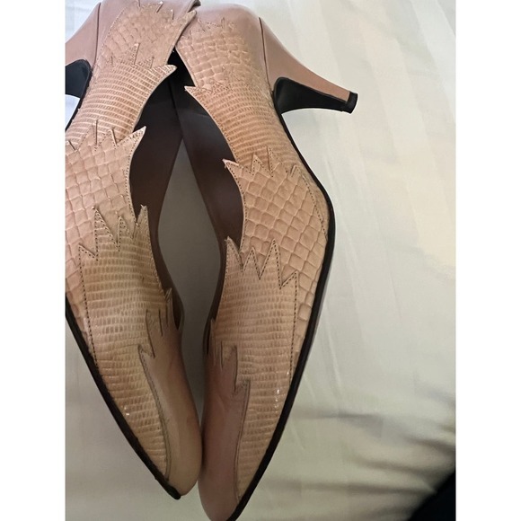 Vintage Stuart Weitzman for Martinique Mauve Snake Leather Pumps  7.5 - Picture 6 of 9
